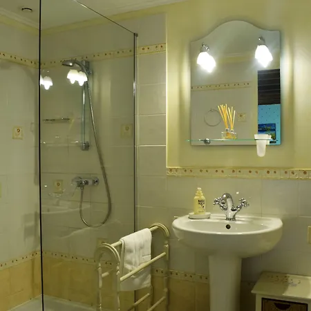 Au Pre Du Moulin Bed & Breakfast