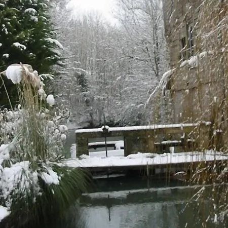 Au Pre Du Moulin Bed & Breakfast Clamanges