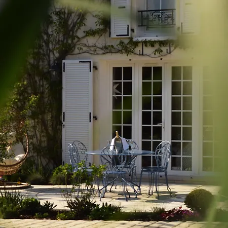 Bed & Breakfast Au Pre Du Moulin 3*