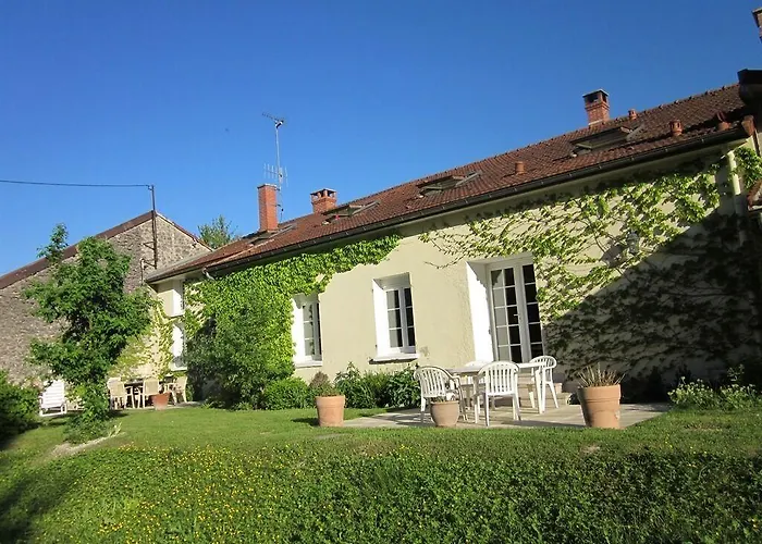 Au Pre Du Moulin Frühstückspension Clamanges